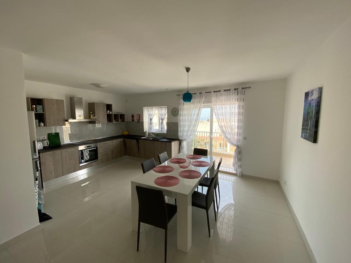 Sunshine Apartments Mellieha - Modern Three Bedroom Apartment - Apt No 1 Ngoại thất bức ảnh