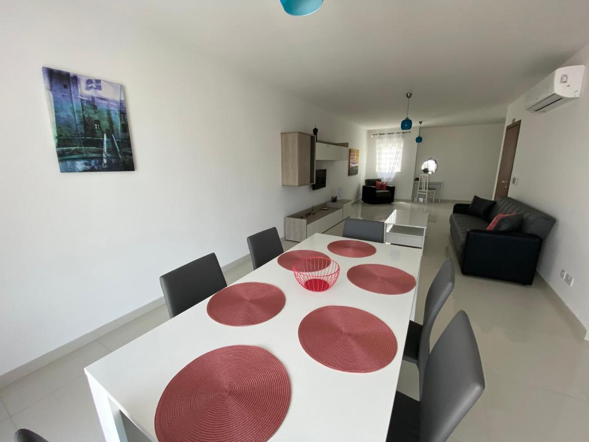 Sunshine Apartments Mellieha - Modern Three Bedroom Apartment - Apt No 1 Ngoại thất bức ảnh